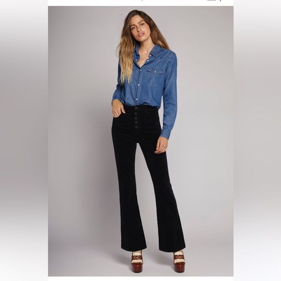 Current Elliott The Side Street Velvet Flare Jean - Picture 3 of 13